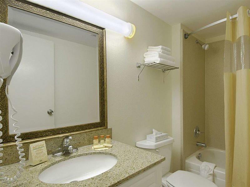Days Inn By Wyndham Silver Spring Exteriér fotografie