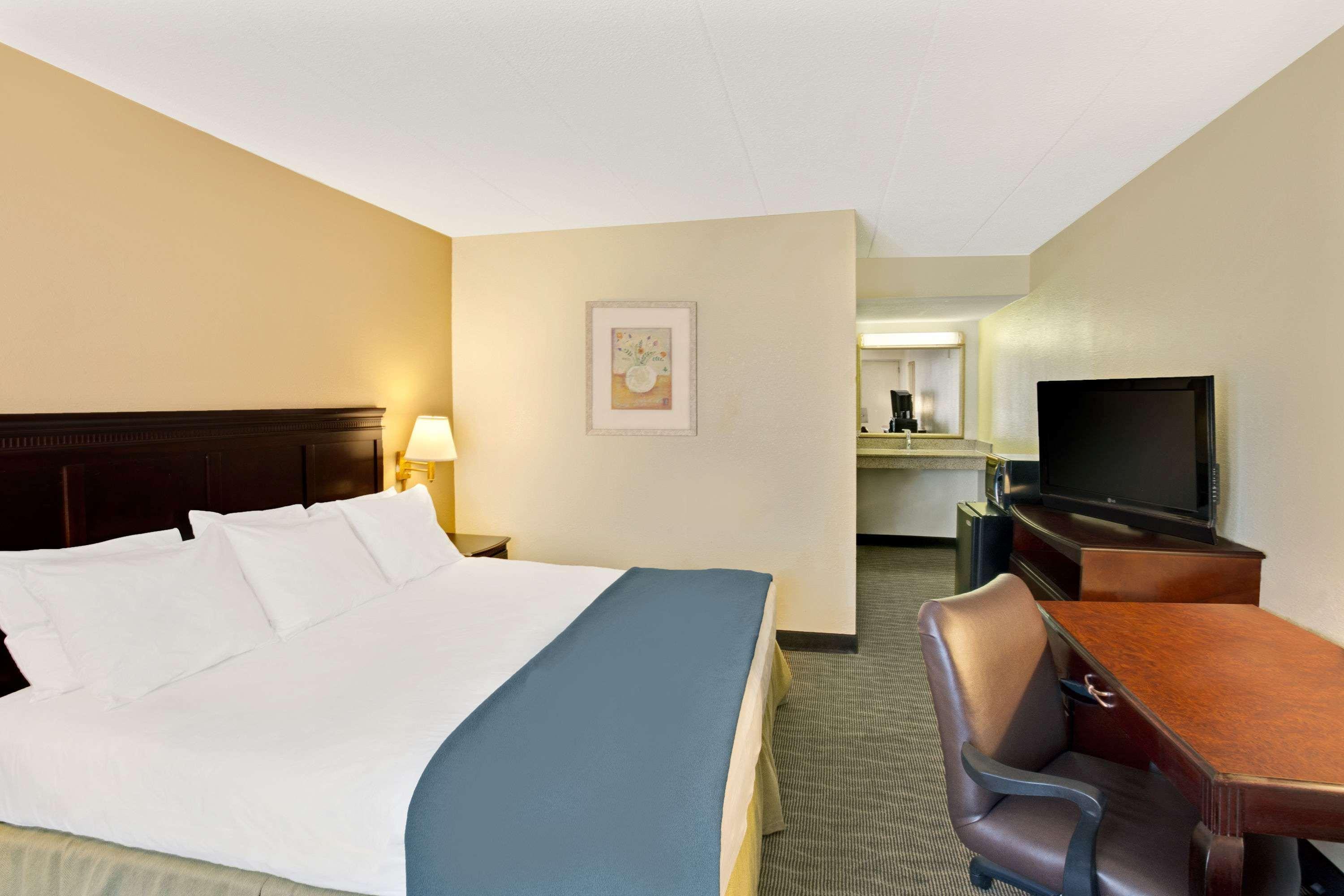 Days Inn By Wyndham Silver Spring Exteriér fotografie